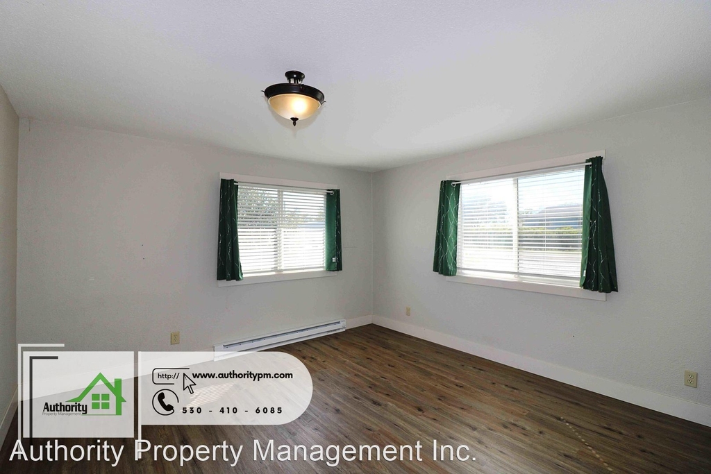 3457 Charles St - Photo 12