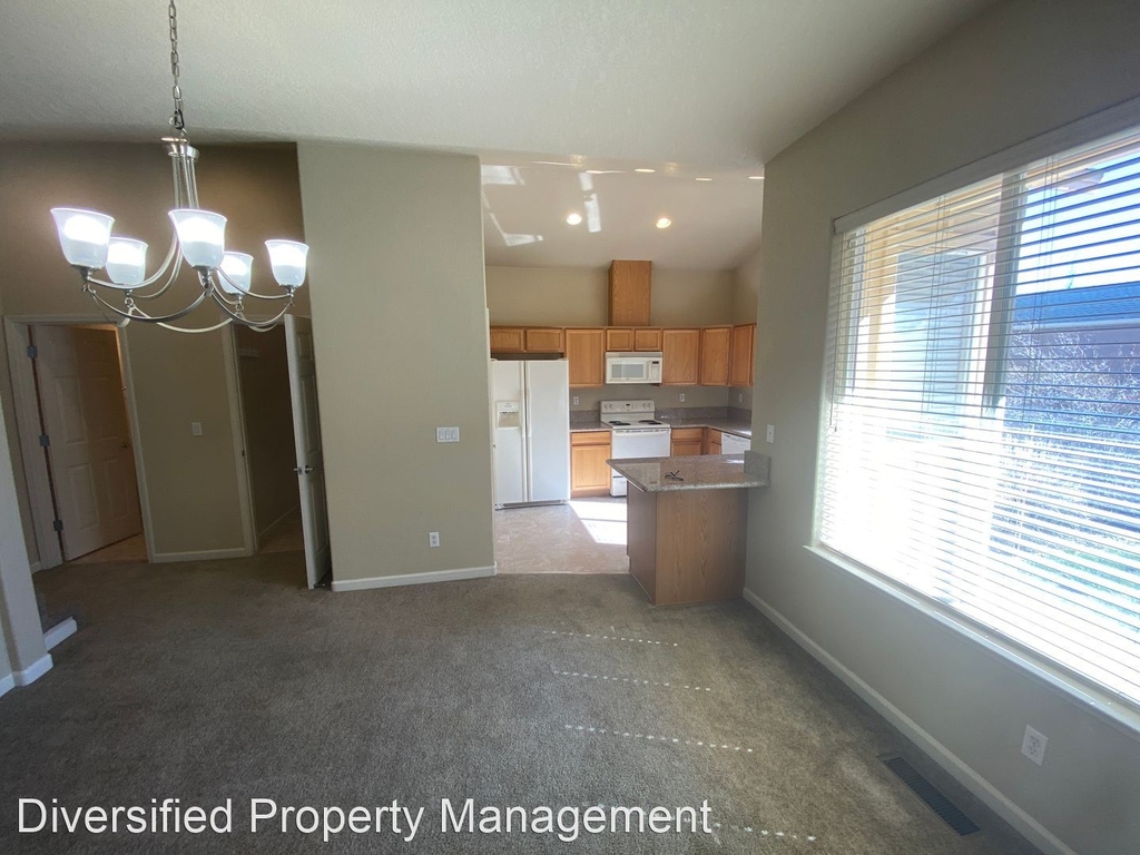 5717 Pumpkin Ridge - Photo 1