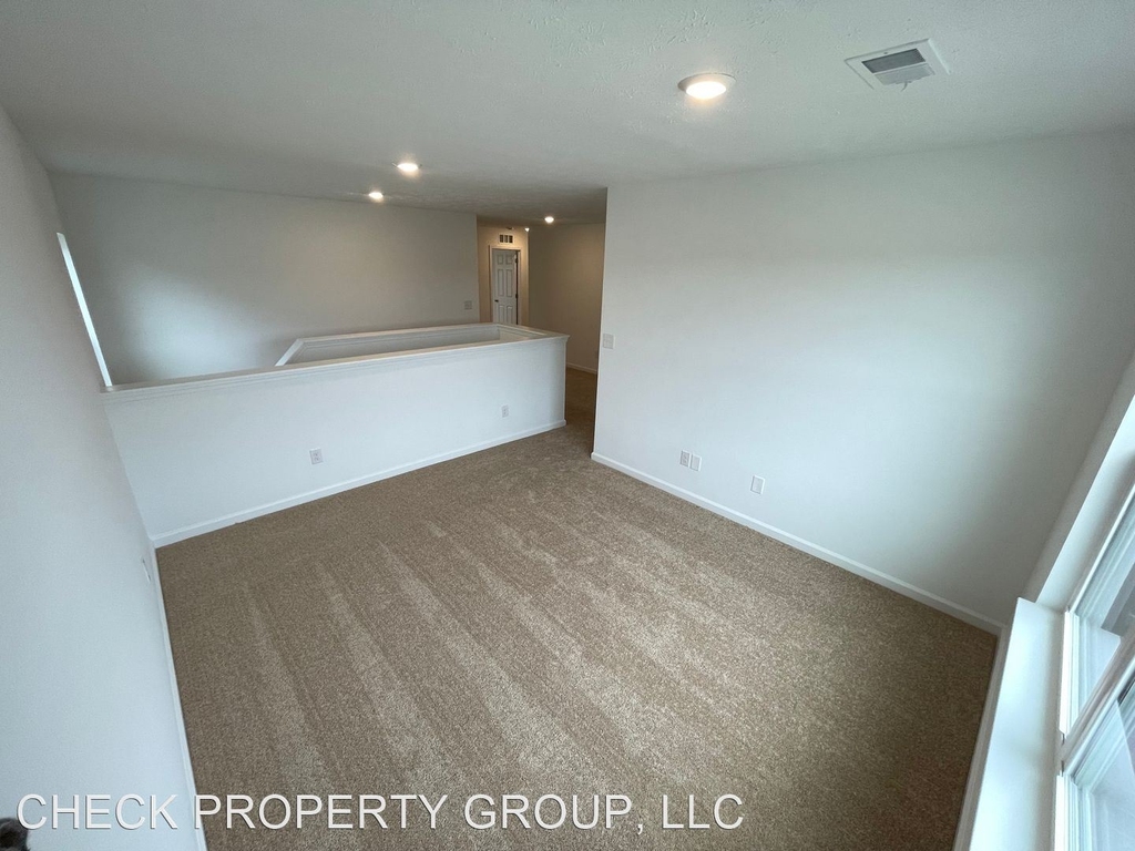 16902 Meander Way - Photo 15