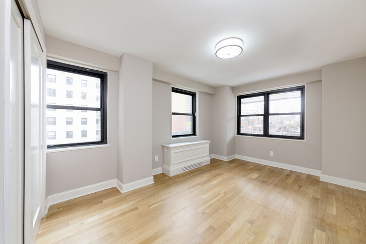 East 86th - Photo 1