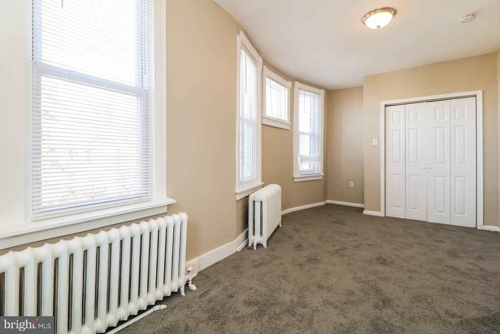 5416 Thomas Ave - Photo 4