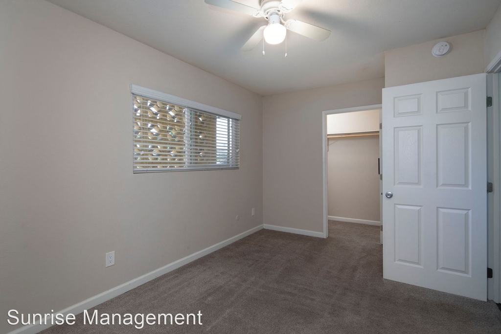 8561 Mellmanor Drive - Photo 12