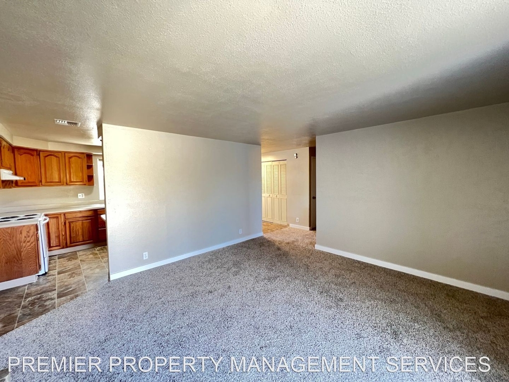 4815 Stagecoach Road - Photo 27