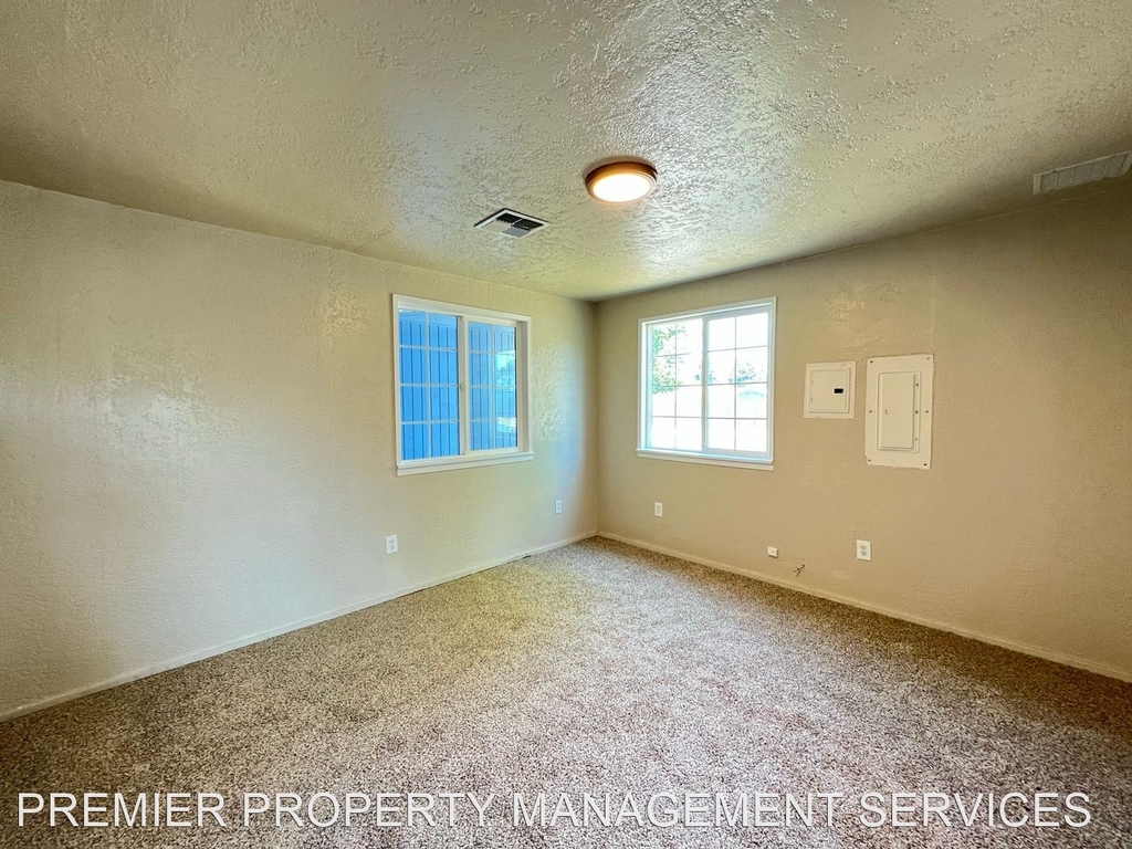 4815 Stagecoach Road - Photo 19