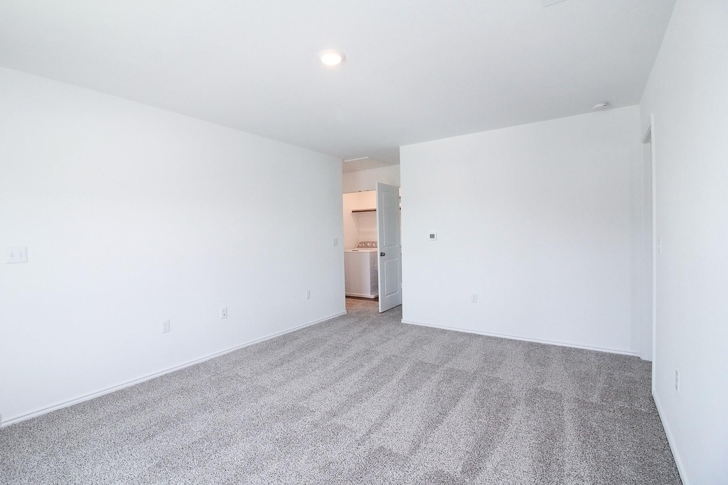 6008 Eden Dr - Photo 18