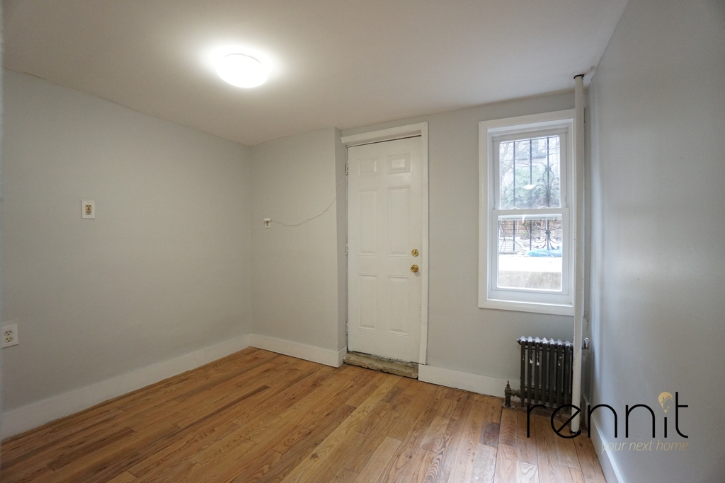 786 Lafayette Avenue - Photo 4