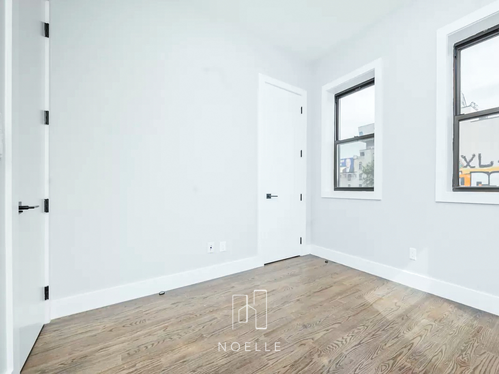 644 Lorimer Street - Photo 4