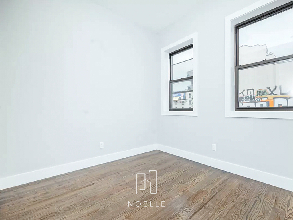 644 Lorimer Street - Photo 10