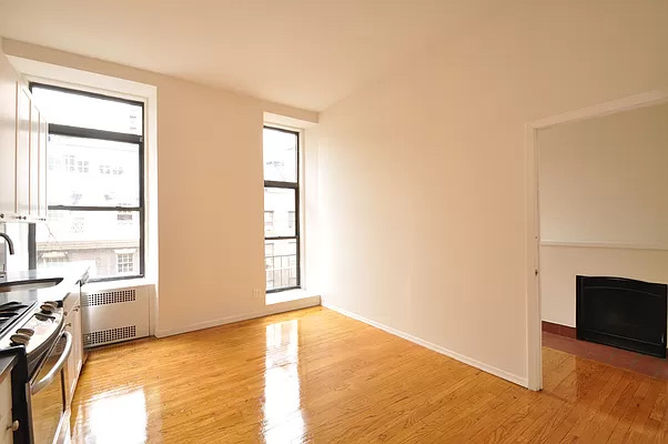 121 Madison Avenue - Photo 5