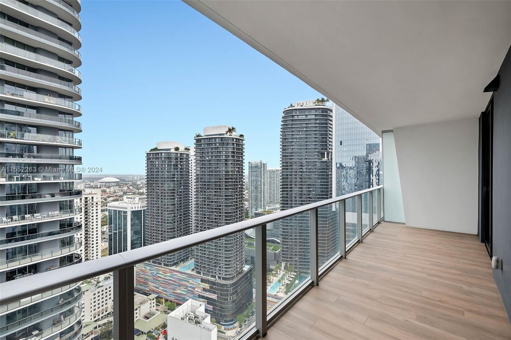 1010 Brickell Ave - Photo 10