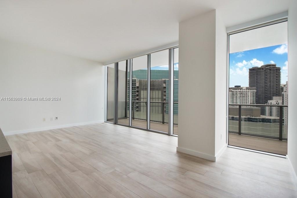 1300 Brickell Bay Dr - Photo 5