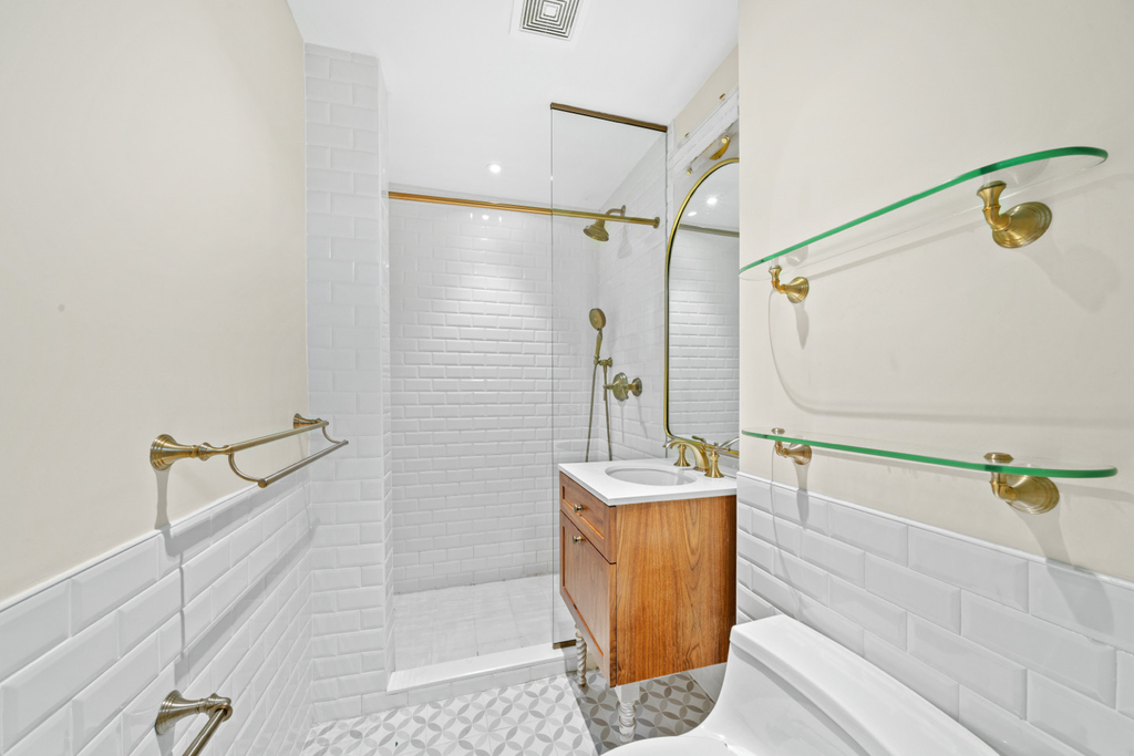 240 West 73rd Street - Photo 6