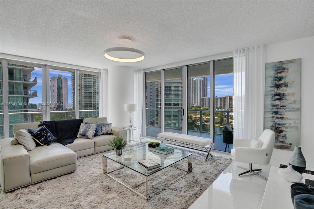 330 Sunny Isles Blvd - Photo 12