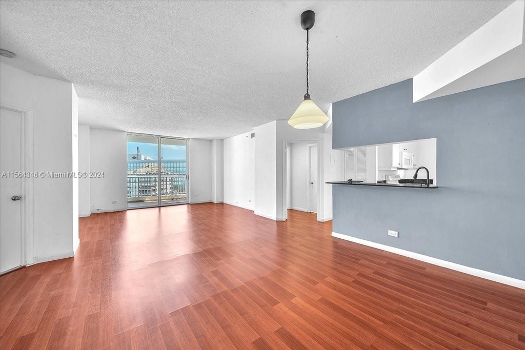 701 Brickell Key Blvd - Photo 1