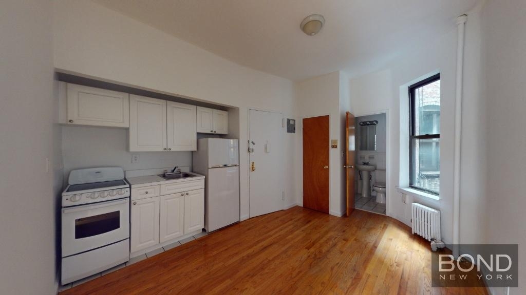 334 East 93rd Street - Photo 1