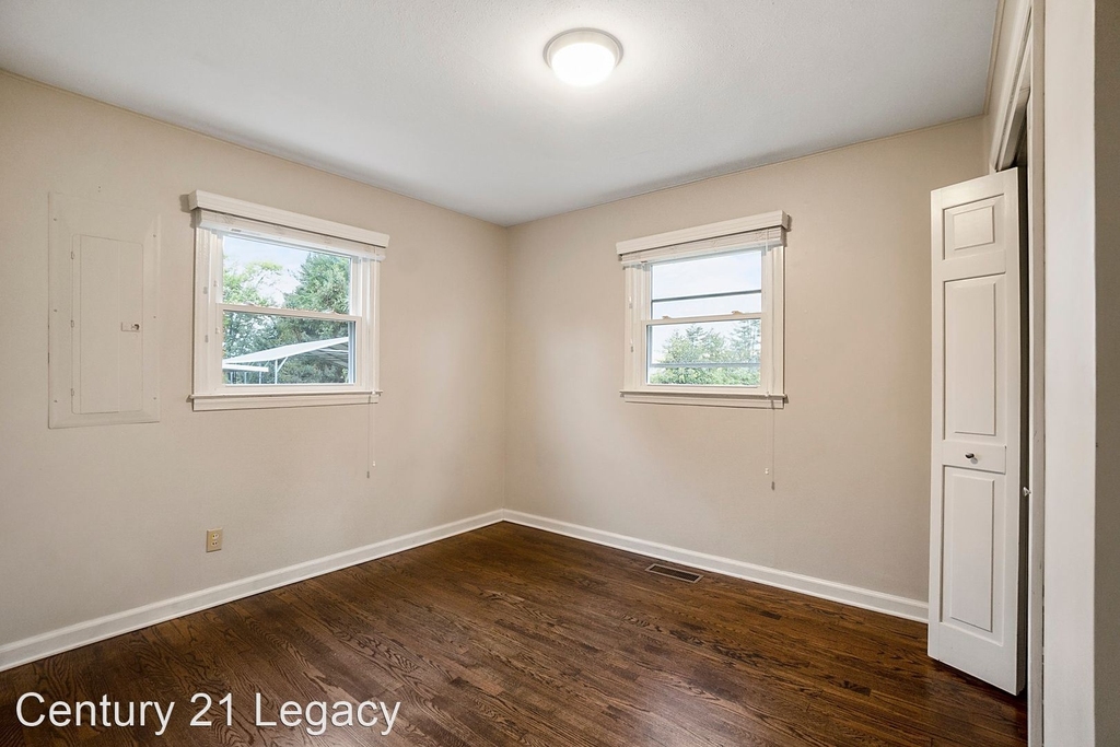 1700 Gott Dr - Photo 11