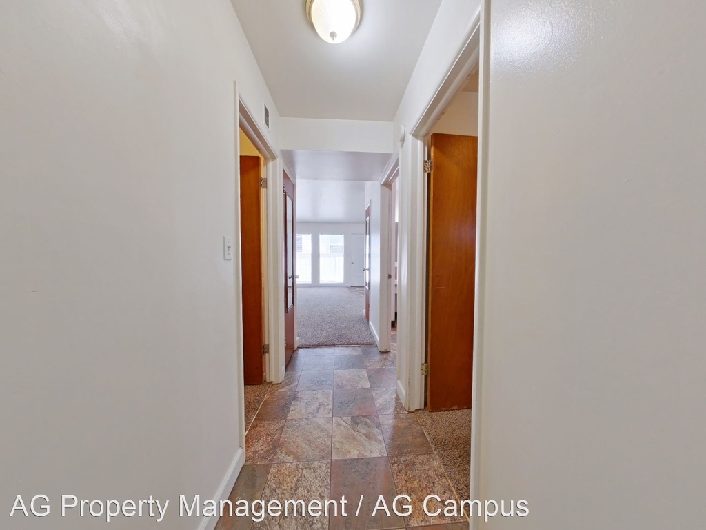 585 East 19th Avenue - Photo 7