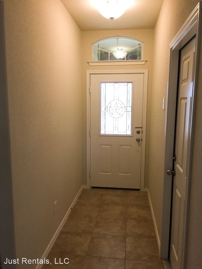 9517 Glynhill Ct - Photo 2