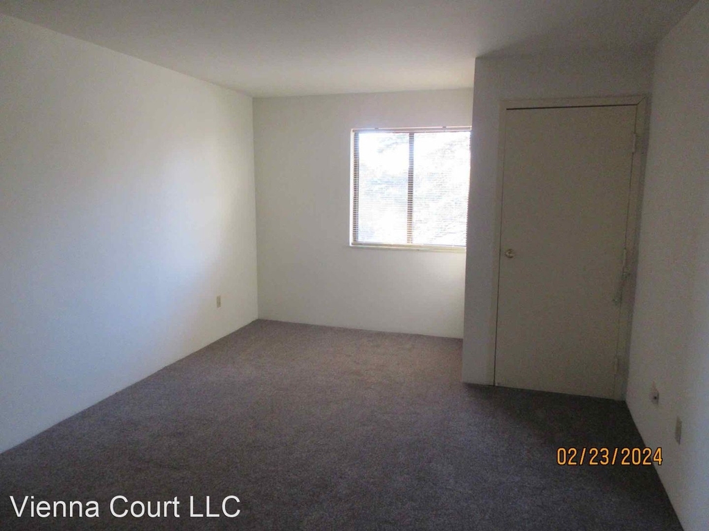 N111 W15621 - 15625 Vienna Court - Photo 18