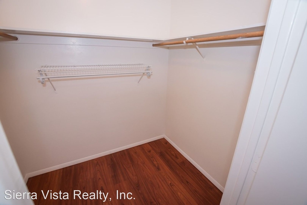 2049 E Carmelita Drive - Photo 22