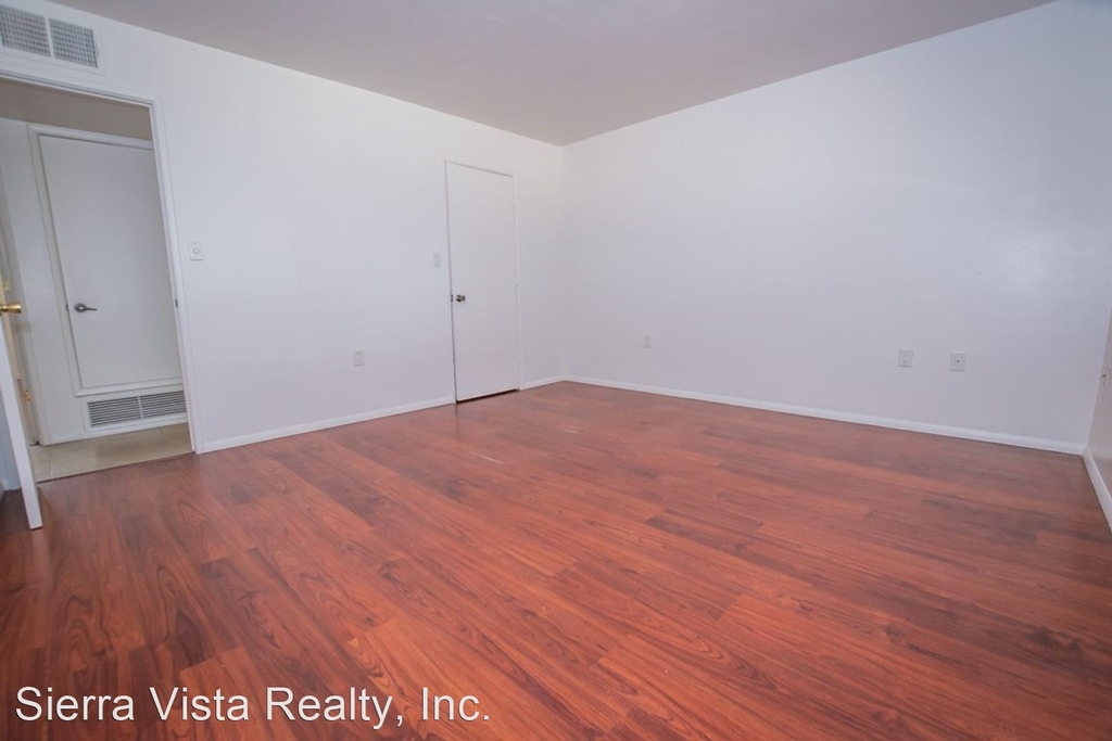 2049 E Carmelita Drive - Photo 19