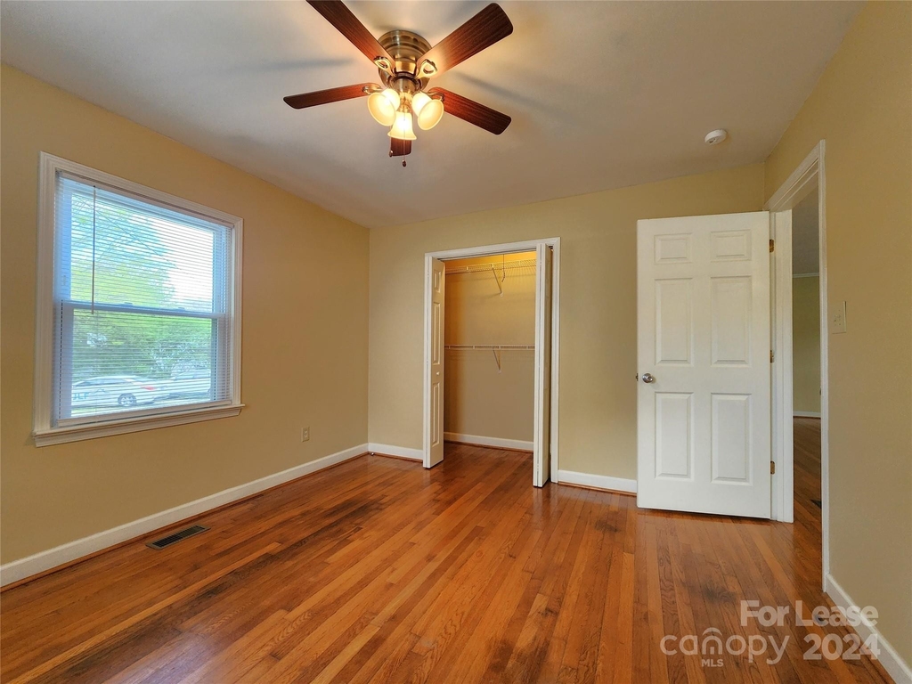 2117 Oakdale Road - Photo 15