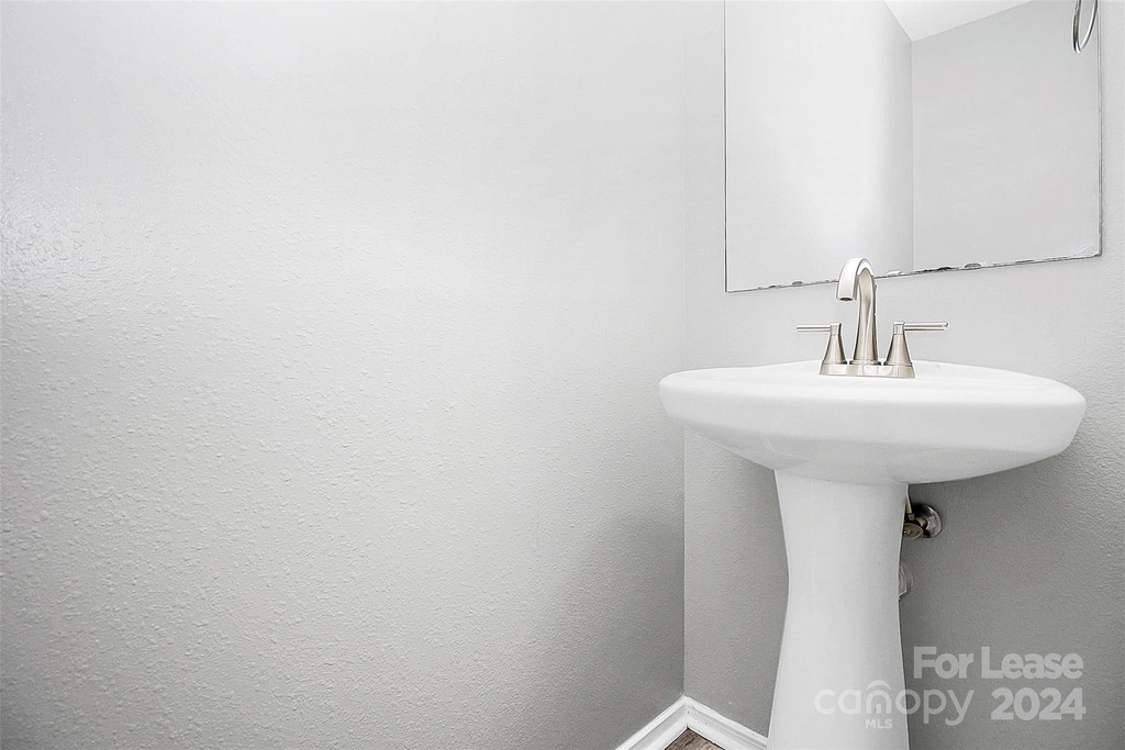 3105 Buckleigh Drive - Photo 5