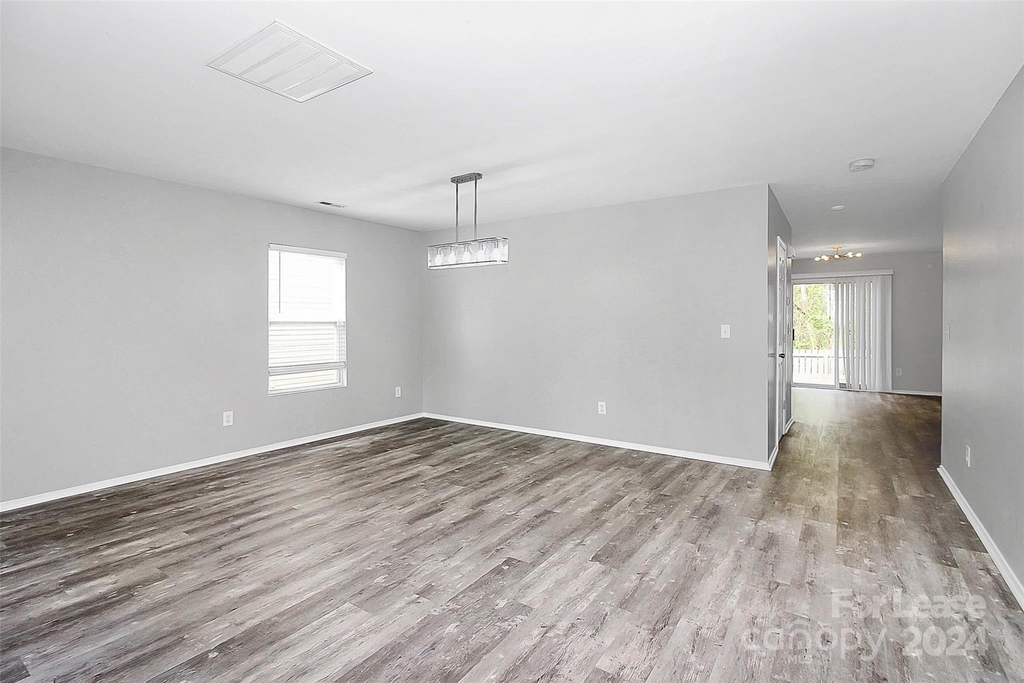 3105 Buckleigh Drive - Photo 1