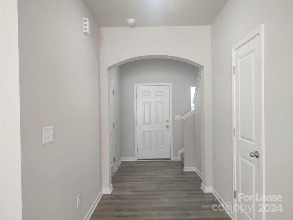 3011 Mcgee Hill Drive - Photo 3