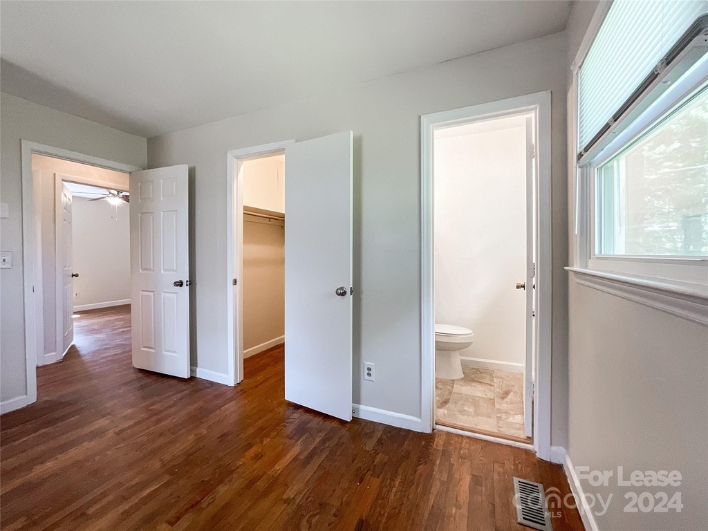 2524 Kendrick Avenue - Photo 30