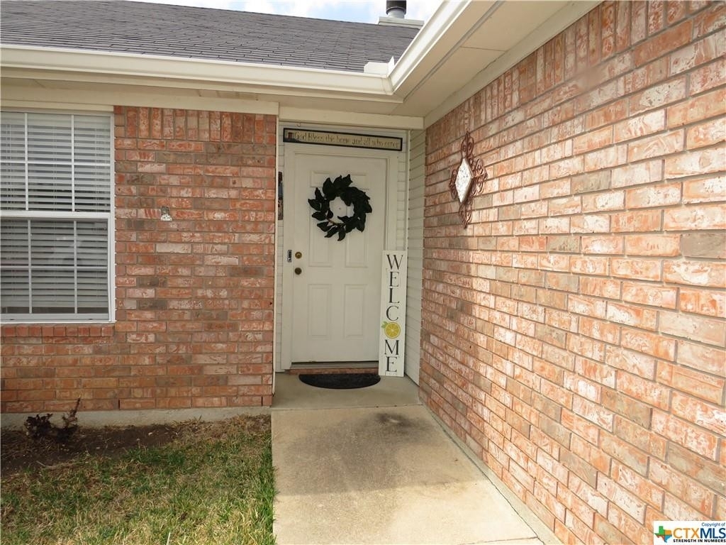 4301 Wade Drive - Photo 2