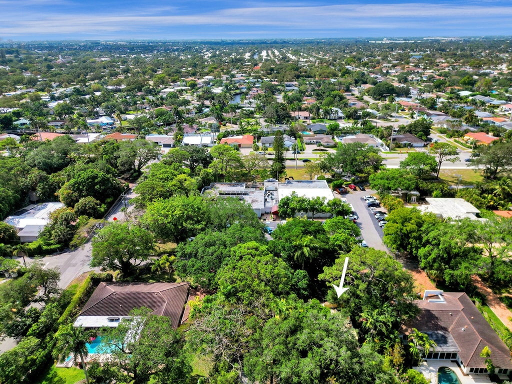 825 Alamanda Street - Photo 54