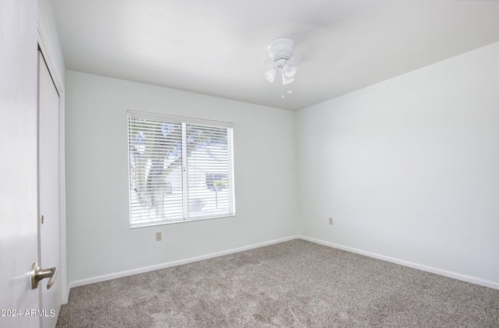 14905 W Alpaca Drive - Photo 21