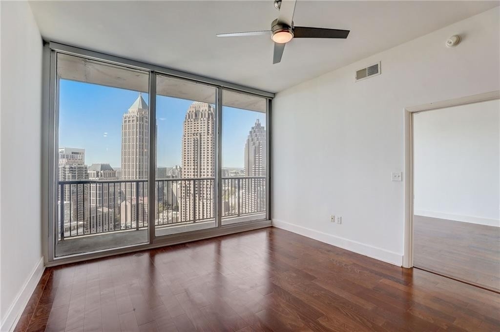 1080 Peachtree Street Ne - Photo 15