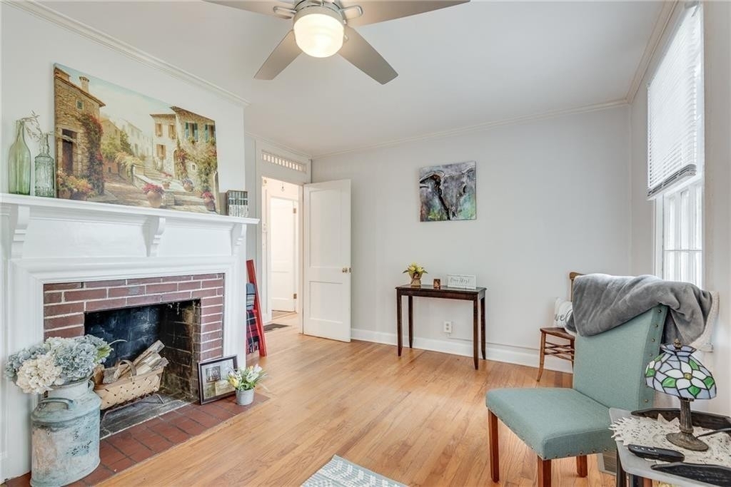 388 Ashley Avenue Ne - Photo 8