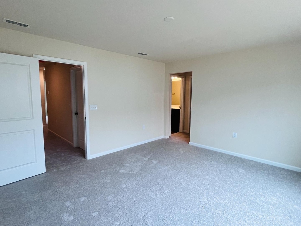 839 Mckenzie Park Terrace - Photo 10