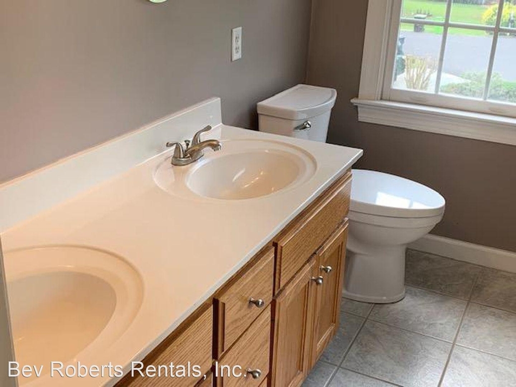 2324 Buckstone Court - Photo 13