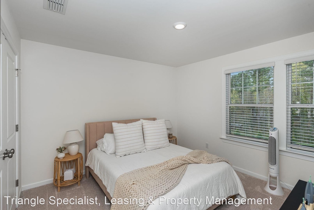 6946 Leesville Road - Photo 11