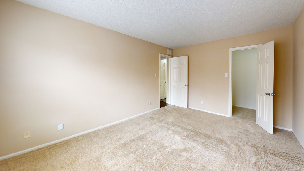 12280 Creekview Circle - Photo 3