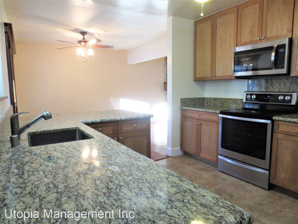 1491 Louise Dr. - Photo 0