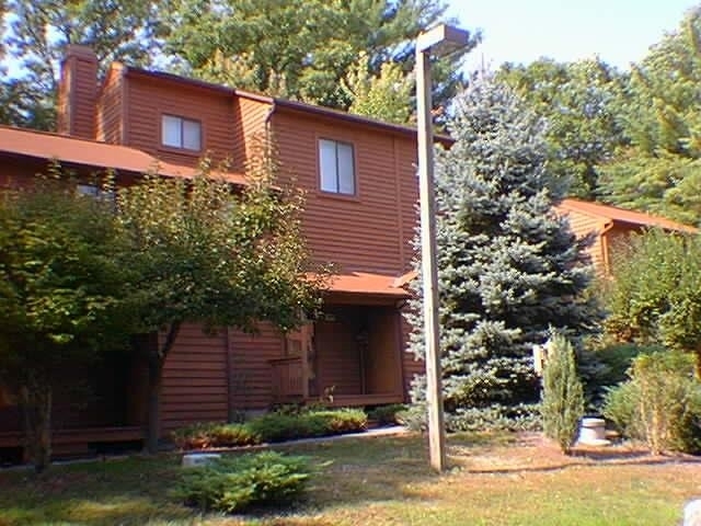 509 Wales Court - Photo 0