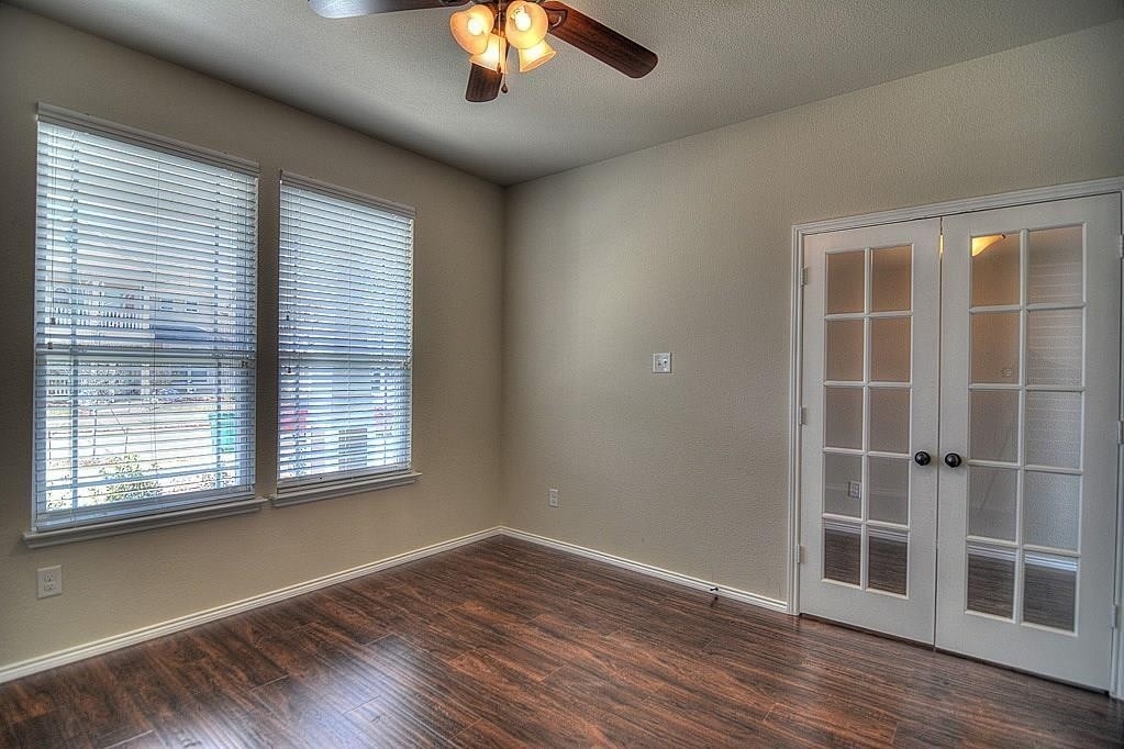 10351 Cedar Lake Drive - Photo 2