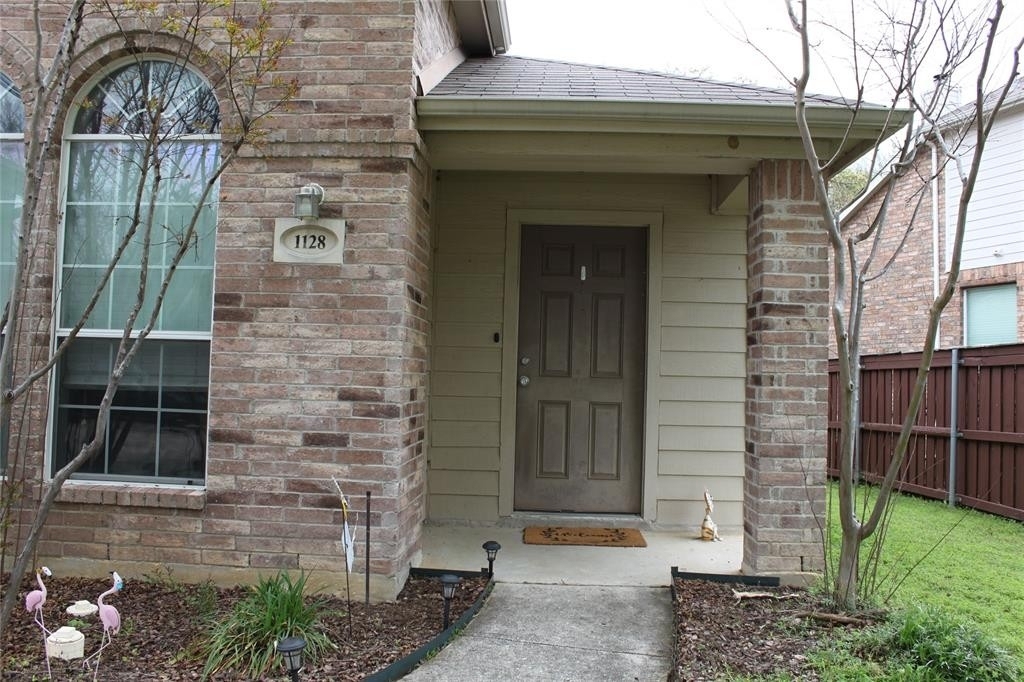 1128 Golden Eagle Court - Photo 4