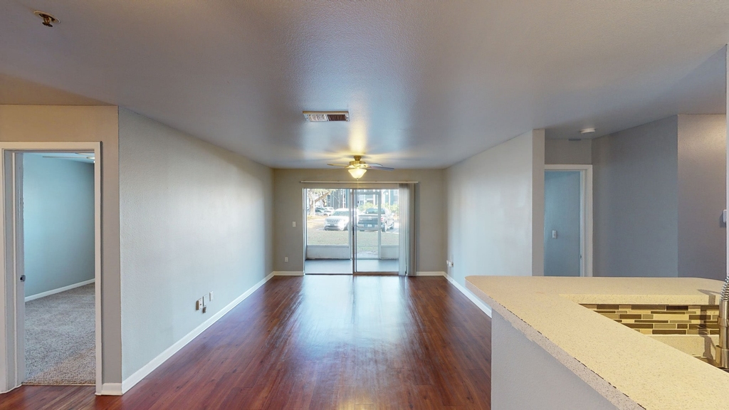 311 Los Altos Way - Photo 2