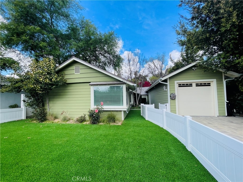 22121 San Miguel Street - Photo 12