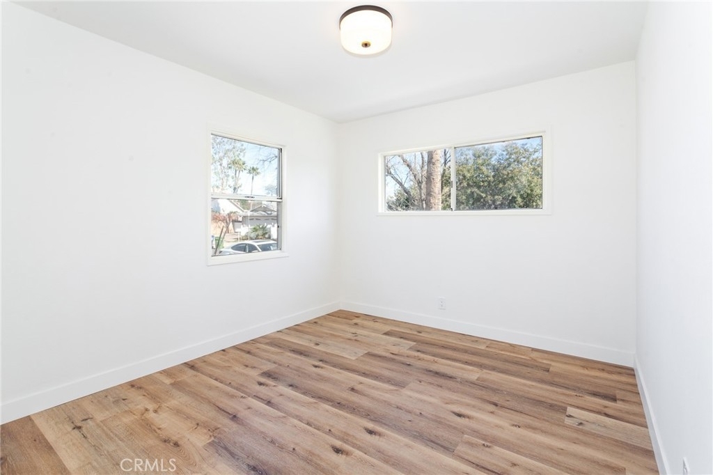 18536 Cantara Street - Photo 13