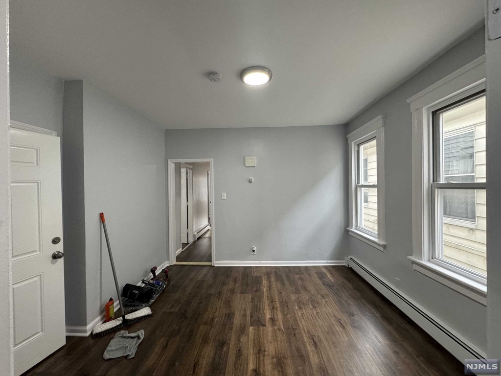 1017 Anna Street - Photo 17