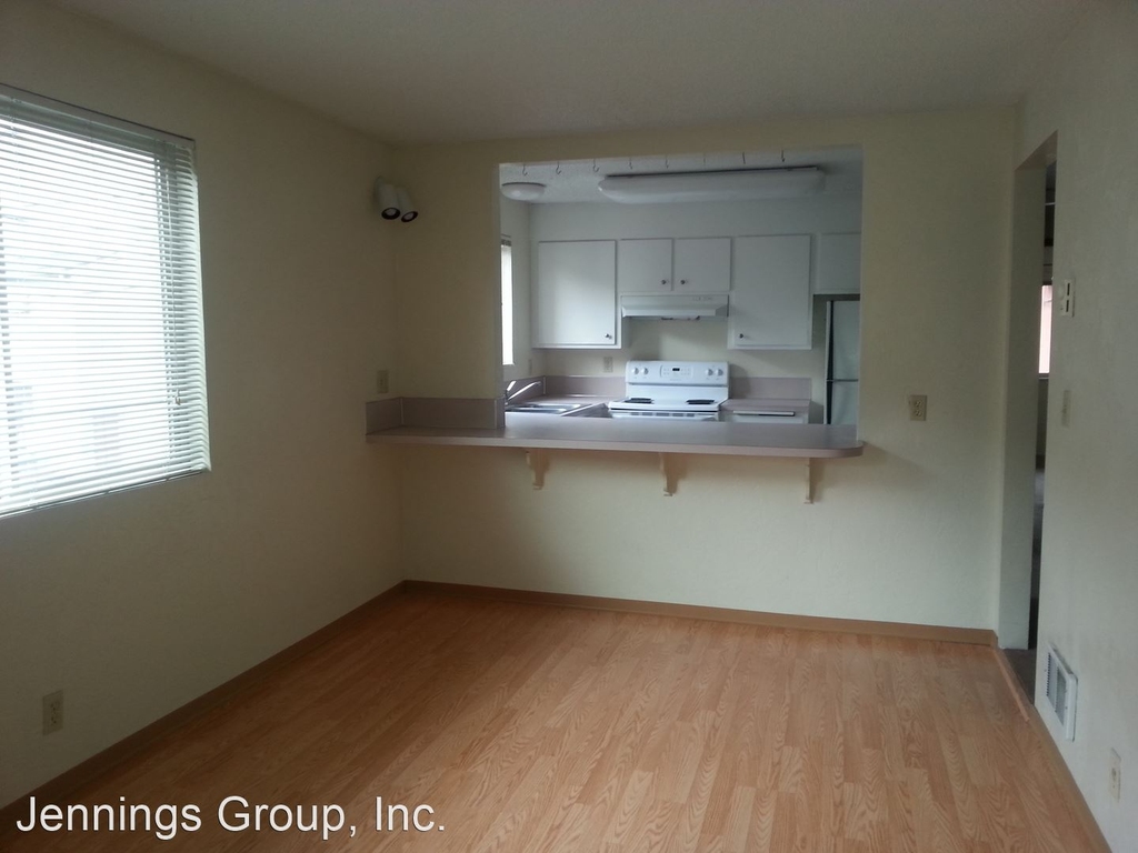 1360 Alder St - Photo 1