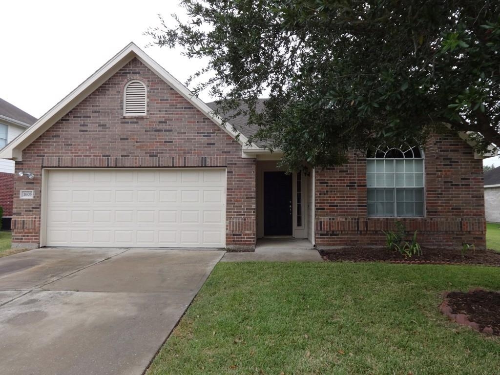 1605 Oak Point Court - Photo 1