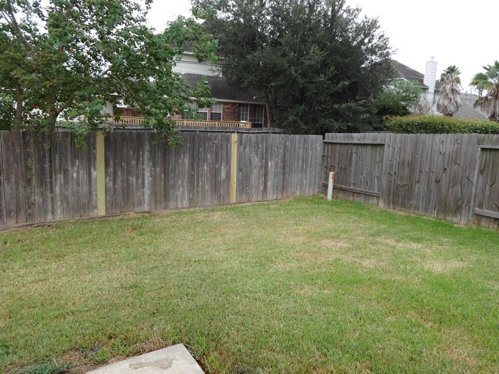 1605 Oak Point Court - Photo 13